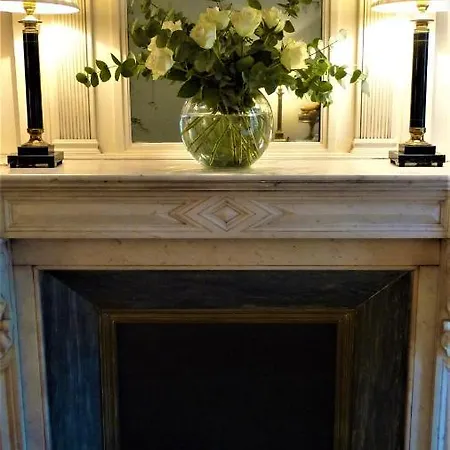 Les De L'abbaye Bed & Breakfast Caen