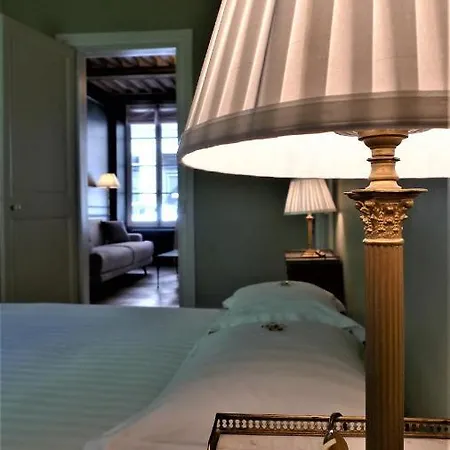 Les De L'abbaye Bed and Breakfast