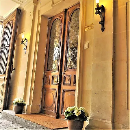 Les De L'abbaye Nocleg ze śniadaniem