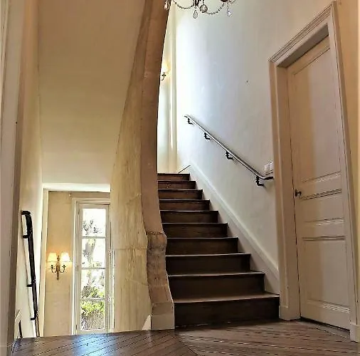 Les De L'abbaye Bed & Breakfast